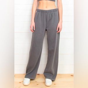 brandy melville anastasia sweatpants